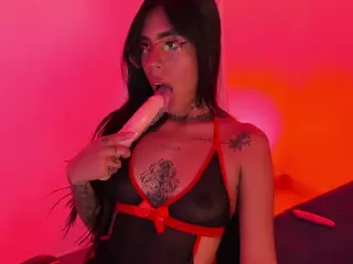 SofiaValente's Live Sex Cam Show
