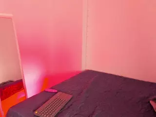 SofiaValente's Live Sex Cam Show