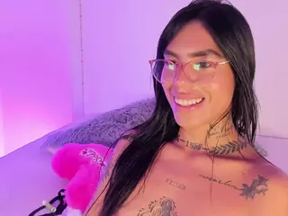 SofiaValente's Live Sex Cam Show