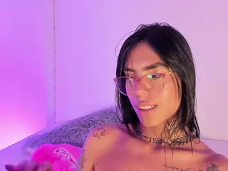 SofiaValente's Live Sex Cam Show