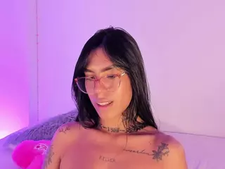 SofiaValente's Live Sex Cam Show
