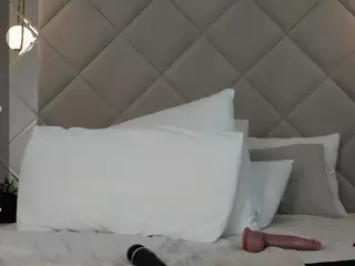 Trishanaugty's Live Sex Cam Show