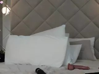 Trishanaugty's Live Sex Cam Show