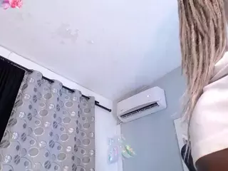 ABBYY-TAYLOR's Live Sex Cam Show