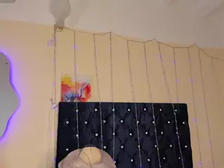DanaAlabii's Live Sex Cam Show