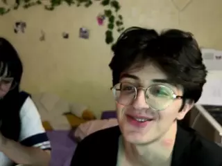 EthelAndre's Live Sex Cam Show