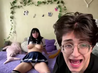 EthelAndre's Live Sex Cam Show