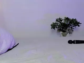 imeli1's Live Sex Cam Show