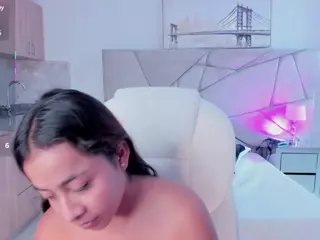 July-Adams's Live Sex Cam Show