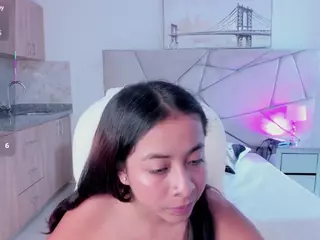July-Adams's Live Sex Cam Show