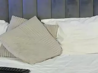 MayaCollins's Live Sex Cam Show