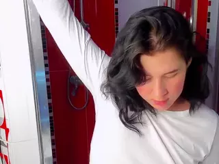 MilaFlow's Live Sex Cam Show