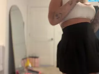 serenamask's Live Sex Cam Show