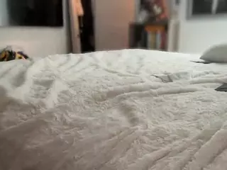 serenamask's Live Sex Cam Show