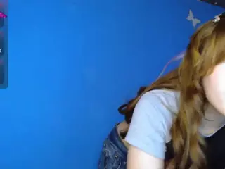 SweetiBloom's Live Sex Cam Show