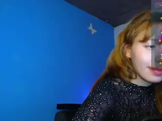 SweetiBloom's Live Sex Cam Show