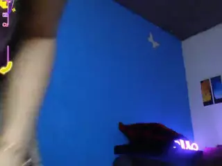 SweetiBloom's Live Sex Cam Show