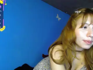 SweetiBloom's Live Sex Cam Show