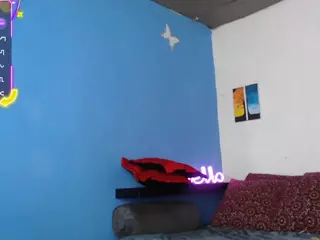 SweetiBloom's Live Sex Cam Show