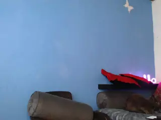 SweetiBloom's Live Sex Cam Show