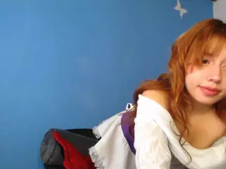 SweetiBloom's Live Sex Cam Show