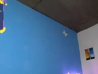 SweetiBloom's Live Sex Cam Show