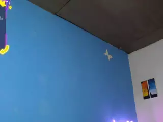 SweetiBloom's Live Sex Cam Show