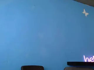 SweetiBloom's Live Sex Cam Show