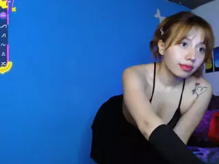 SweetiBloom's Live Sex Cam Show