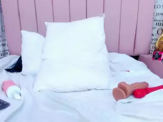 Tania-West's Live Sex Cam Show