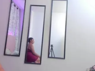 Tania-West's Live Sex Cam Show