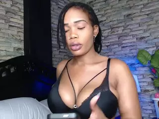 Bellah247's Live Sex Cam Show