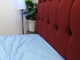 Live cam show with Bellah247