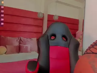 darle-volant's Live Sex Cam Show