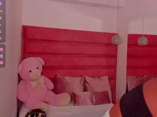 darle-volant's Live Sex Cam Show