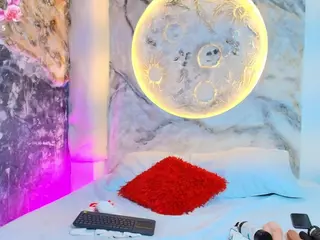 Krystall's Live Sex Cam Show