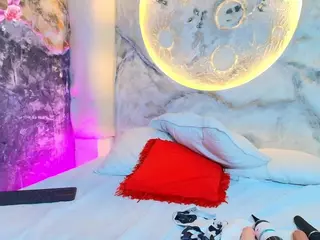 Krystall's Live Sex Cam Show