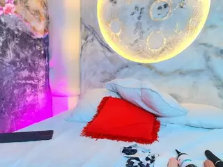 Krystall's Live Sex Cam Show