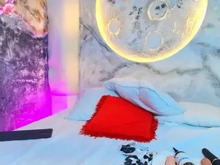 Krystall's Live Sex Cam Show