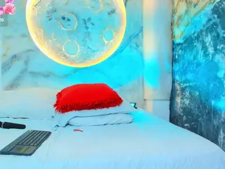 Krystall's Live Sex Cam Show