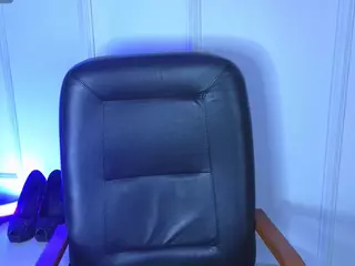 KuroRen's Live Sex Cam Show