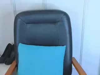 KuroRen's Live Sex Cam Show
