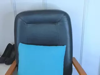 KuroRen's Live Sex Cam Show