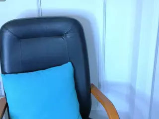 KuroRen's Live Sex Cam Show