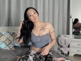 Lady-Mariko's Live Sex Cam Show
