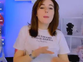 MaagicPeach's Live Sex Cam Show