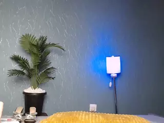 nana360's Live Sex Cam Show