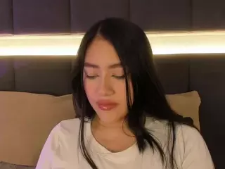 NicollePierce's Live Sex Cam Show