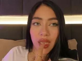 NicollePierce's Live Sex Cam Show