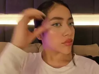 NicollePierce's Live Sex Cam Show